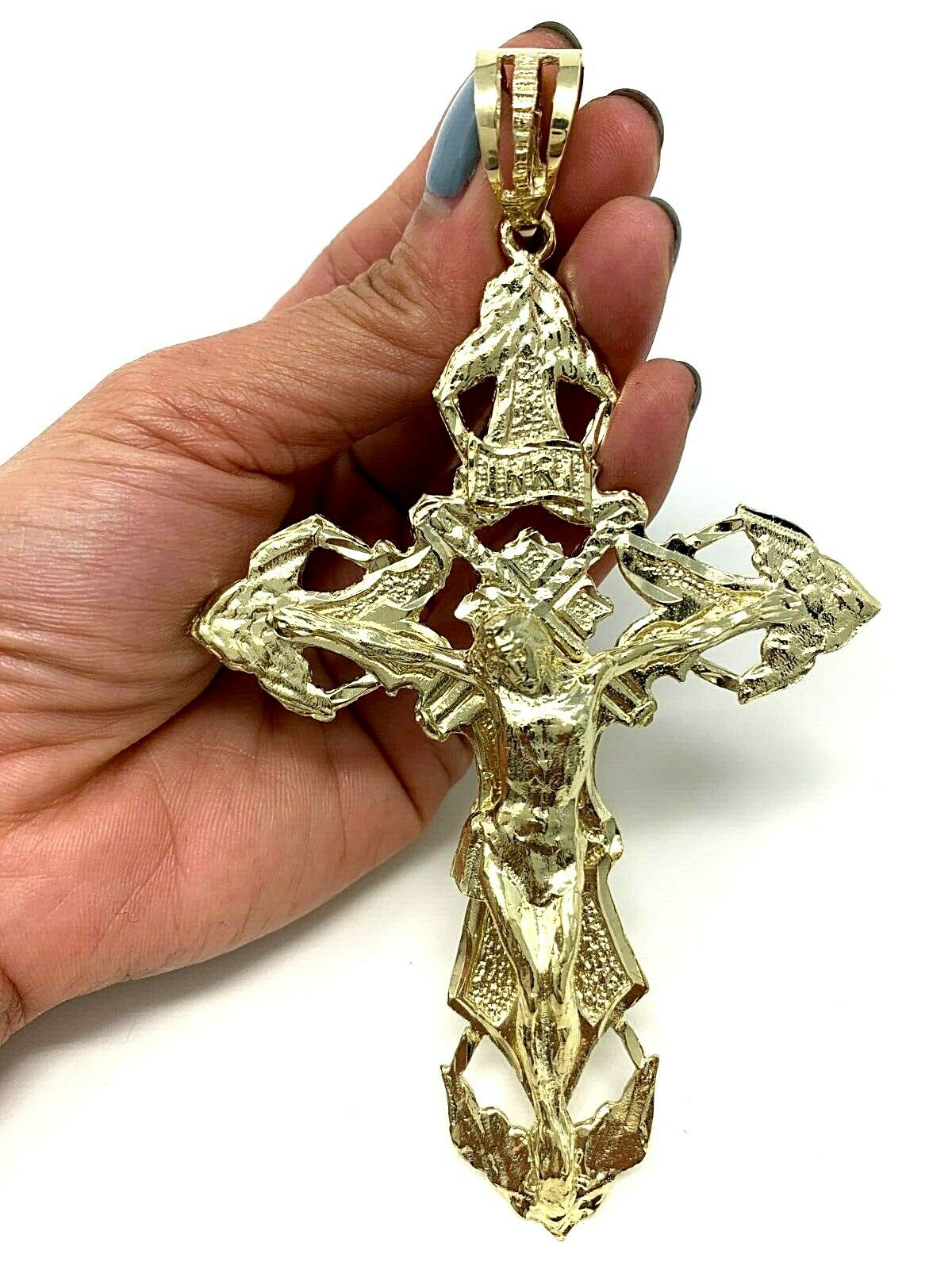 Bale size on the 10k Yellow Gold Religious INRI Jesus Christ 3D Big Cross Pendant 5.25"- 45 grams
